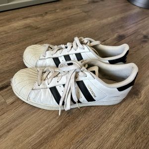 Adidas Superstars